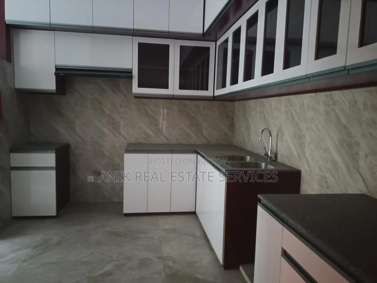 Swmming Pool Gym 4 Bedroom Flat Rent At Gulshan North in Gulshan