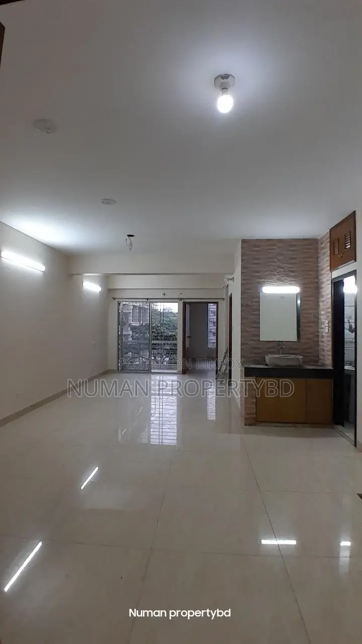 1800 sq ft 3 bedroom new luxurious semi-furnished flat for rent in Basundhara