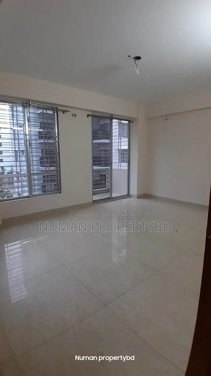 1800 sq ft 3 bedroom new luxurious semi-furnished flat for rent in Basundhara