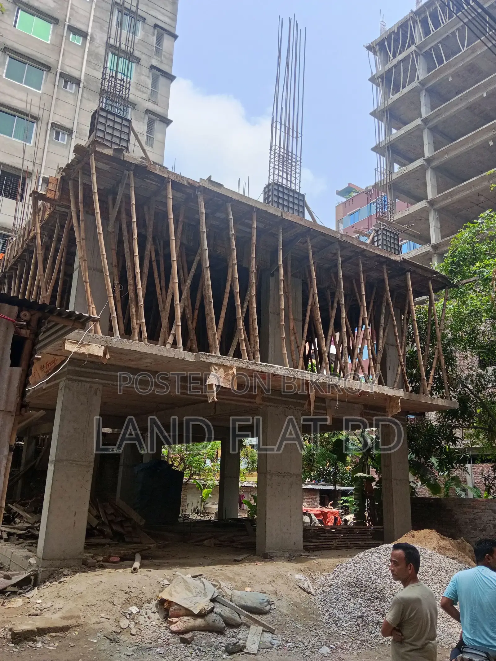 900 Sqft Flat for Sale in Chondrima Housing, Mohammadpur in Mohammadpur