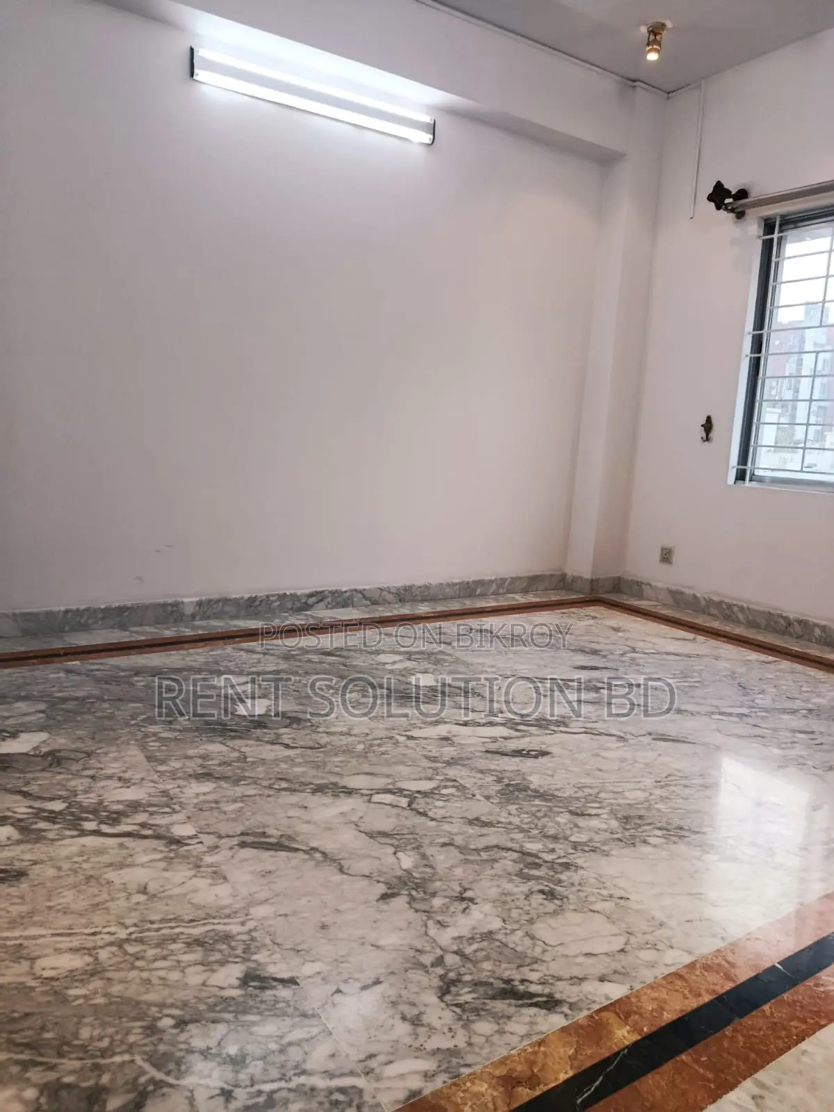 Nice 4 bedrooms with attached baths flat for rent in Gulshan 1 in Gulshan