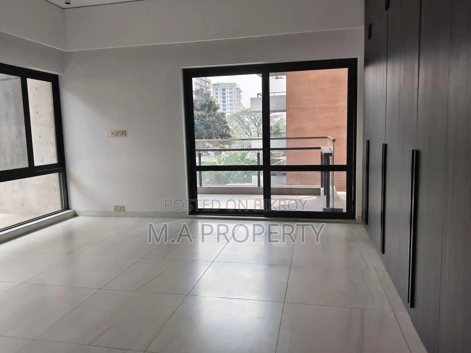 RENT BRAND NEW 4-BED APARTMENT 4200SQFT GULSHAN NORTH in Gulshan