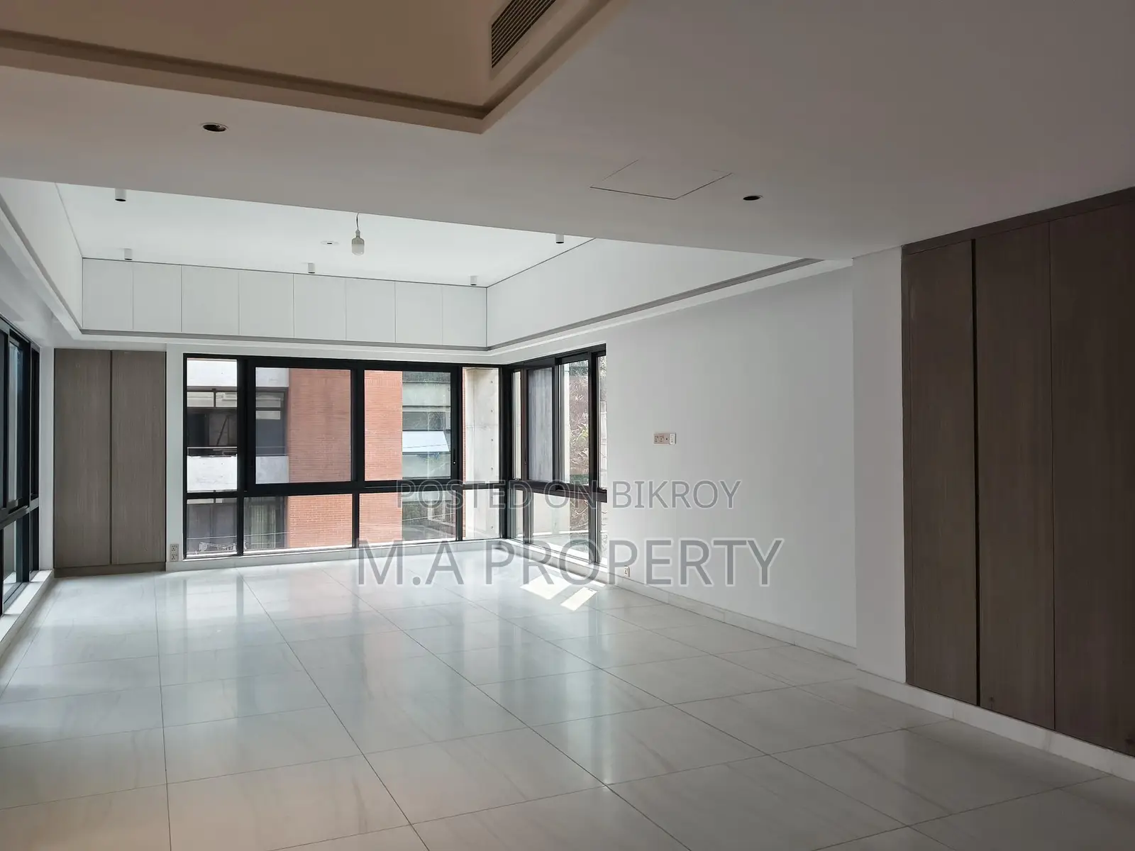 RENT BRAND NEW 4-BED APARTMENT 4200SQFT GULSHAN NORTH in Gulshan