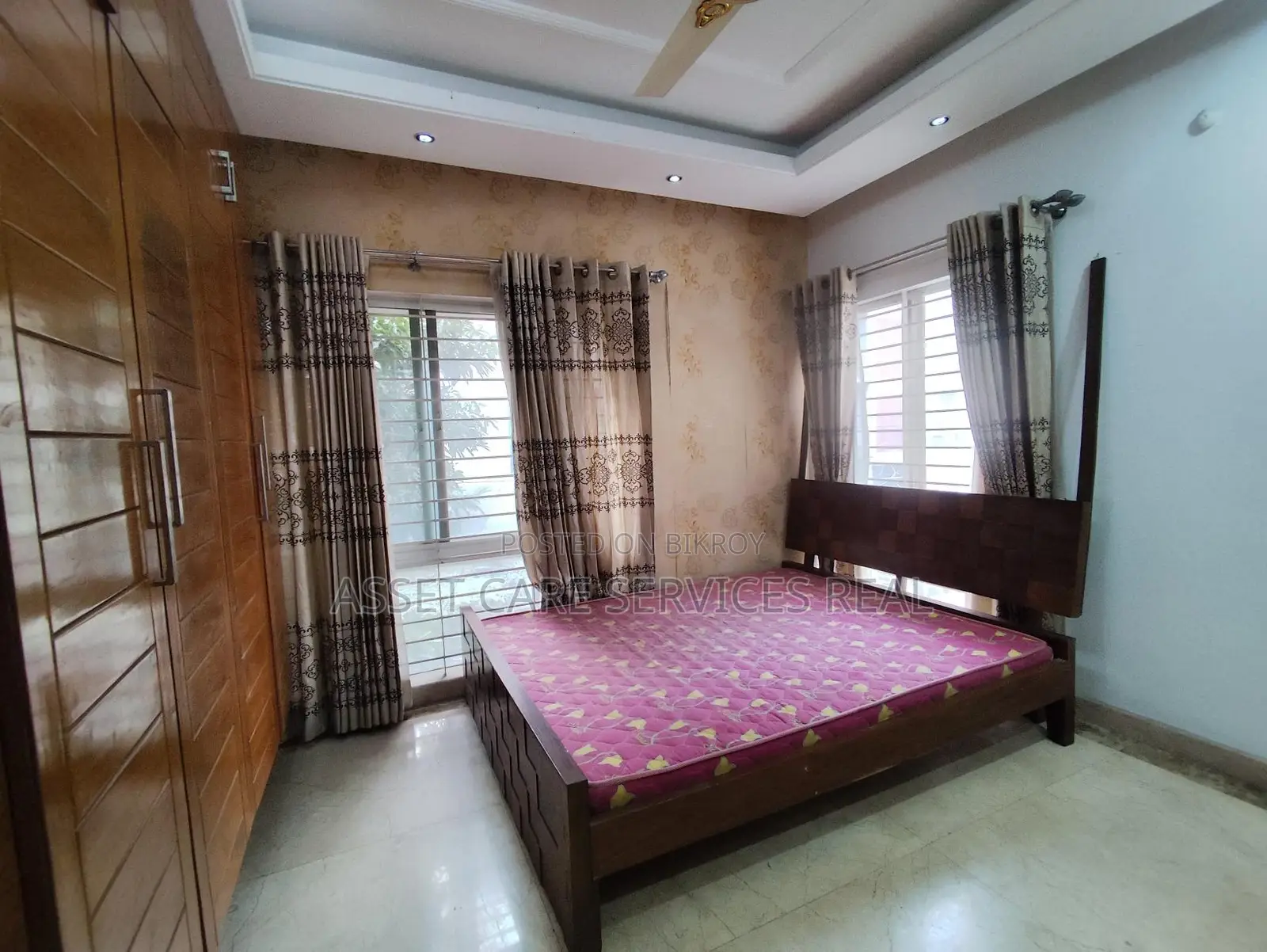 Fully-Furnished 4-Bedroom Exclusive Apartment for Rent in Baridhara Diplomatic Zone in Baridhara