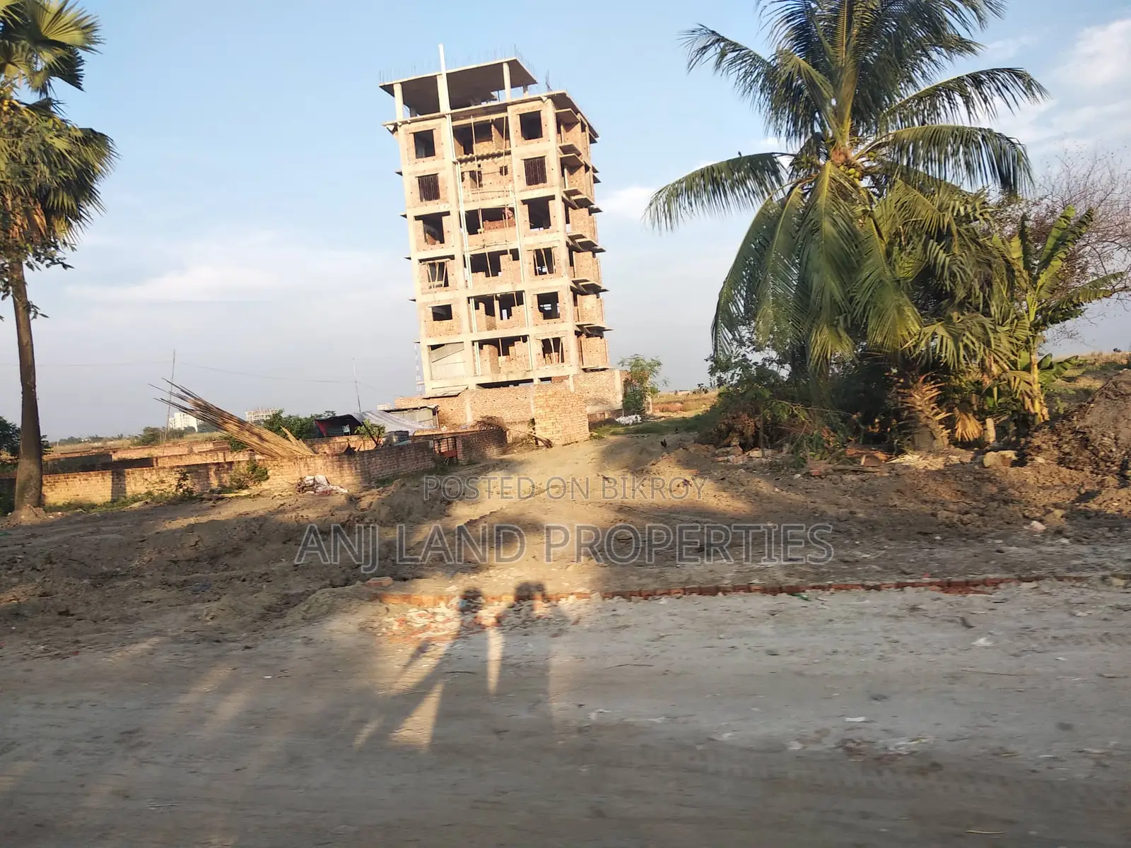 5-Katha South-facing plot for sale in J-Block with 16 No. Road in Basundhara