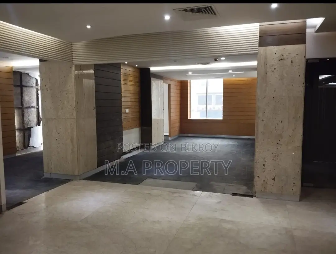 5800 SFT COMMERCIAL OFFICE APARTMENT RENT IN GULSHAN AVENUE in Gulshan