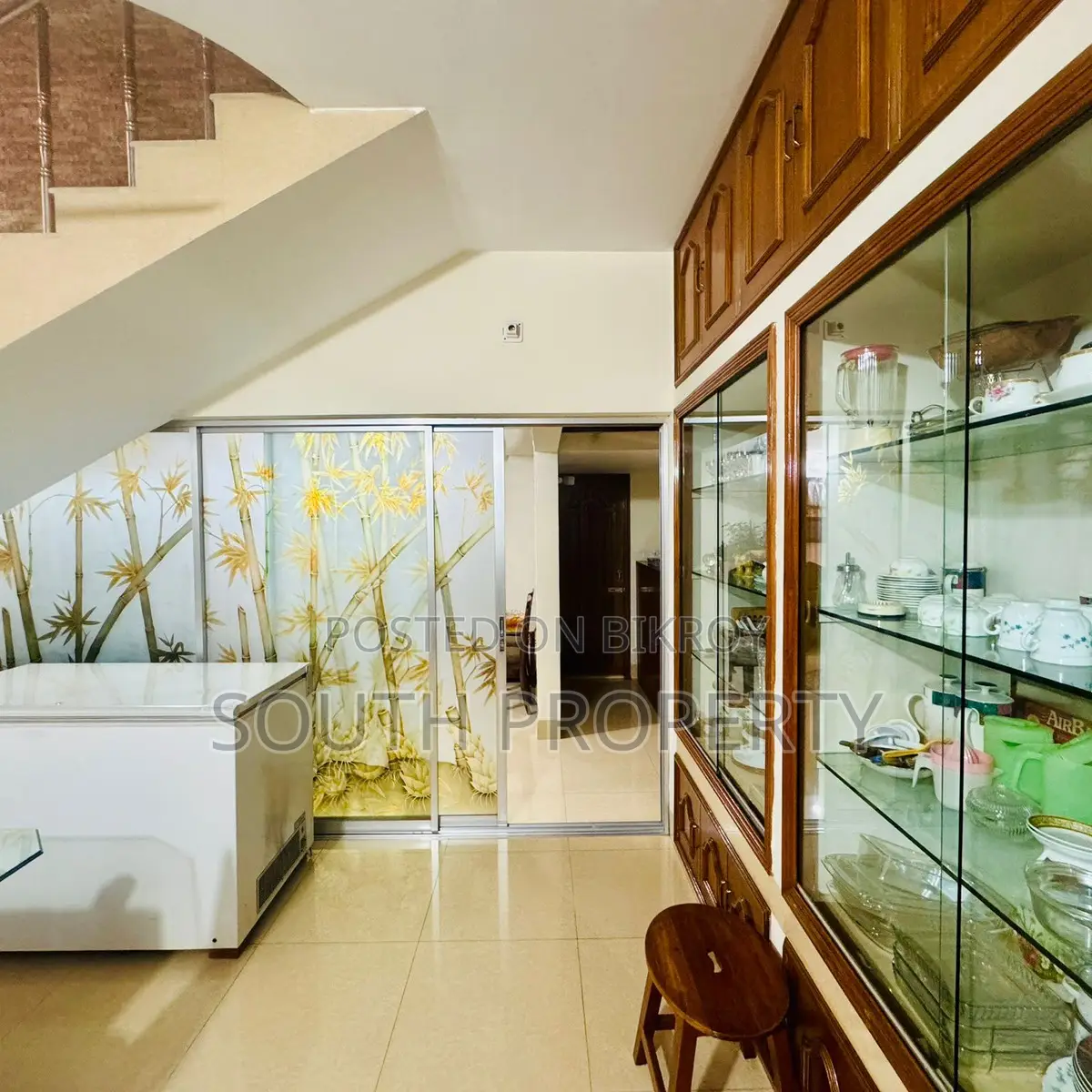 Ready 4-Story Duplex House for Sale @Bashundhara Residential G Block in Basundhara