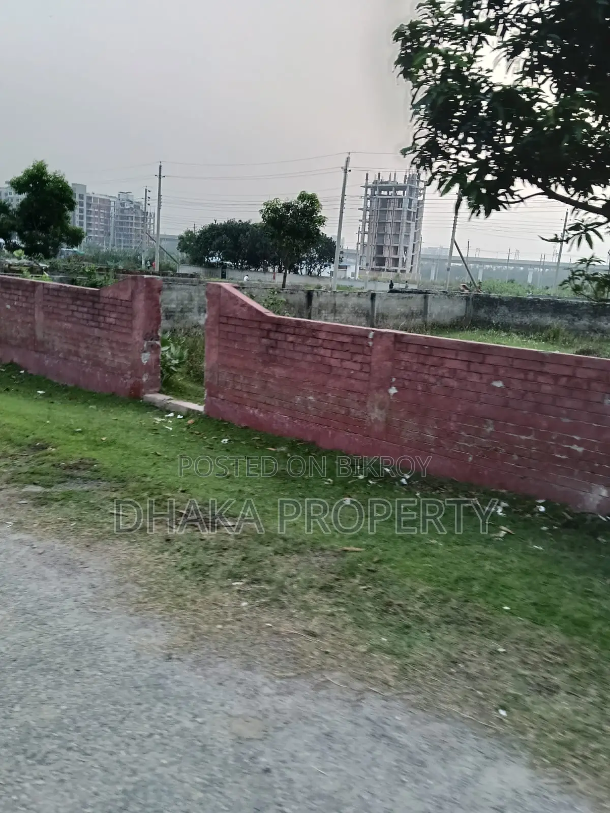 Corner 3 Katha South/East at Sector-17/D in Uttara