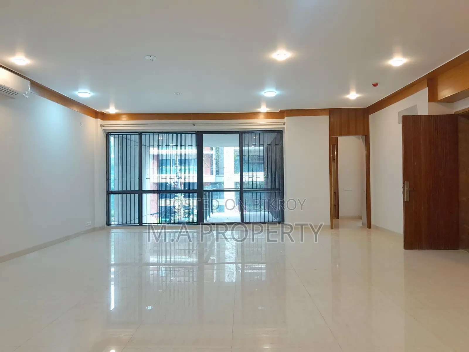 Semi furnished apartment rent Gulshan 2 in Gulshan