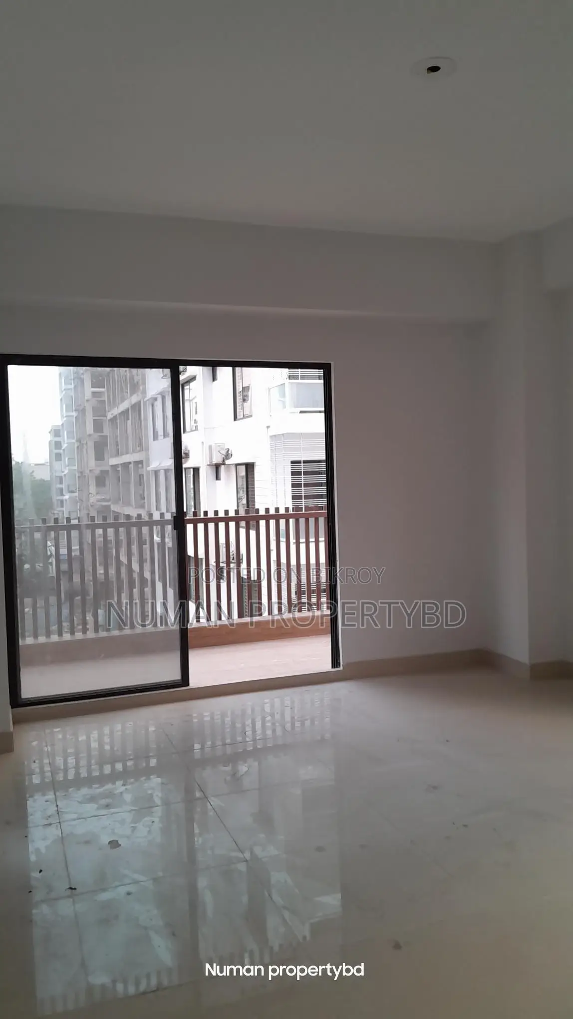 2400 sq ft 3 bedroom new luxurious semi-furnished flat for rent in Basundhara