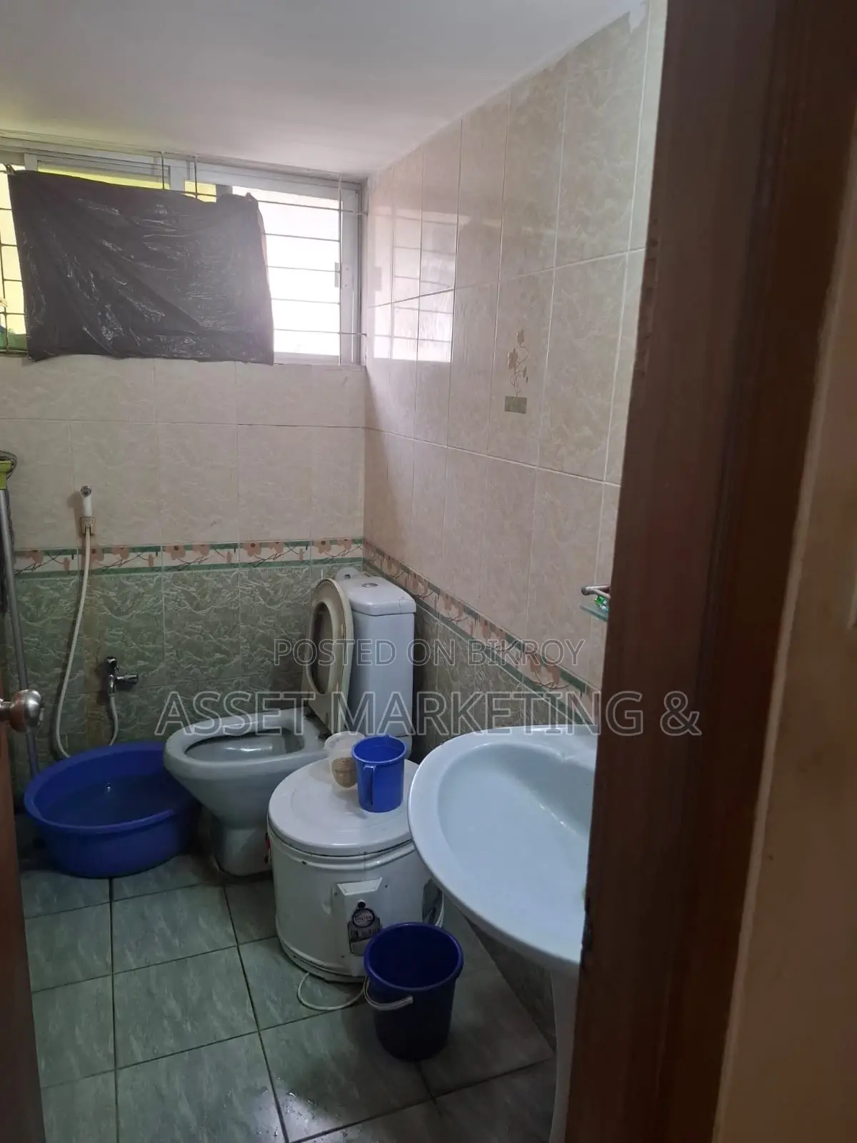 Luxurious Apartment for Sale – Uttara Sector-14, Dhaka in Basundhara