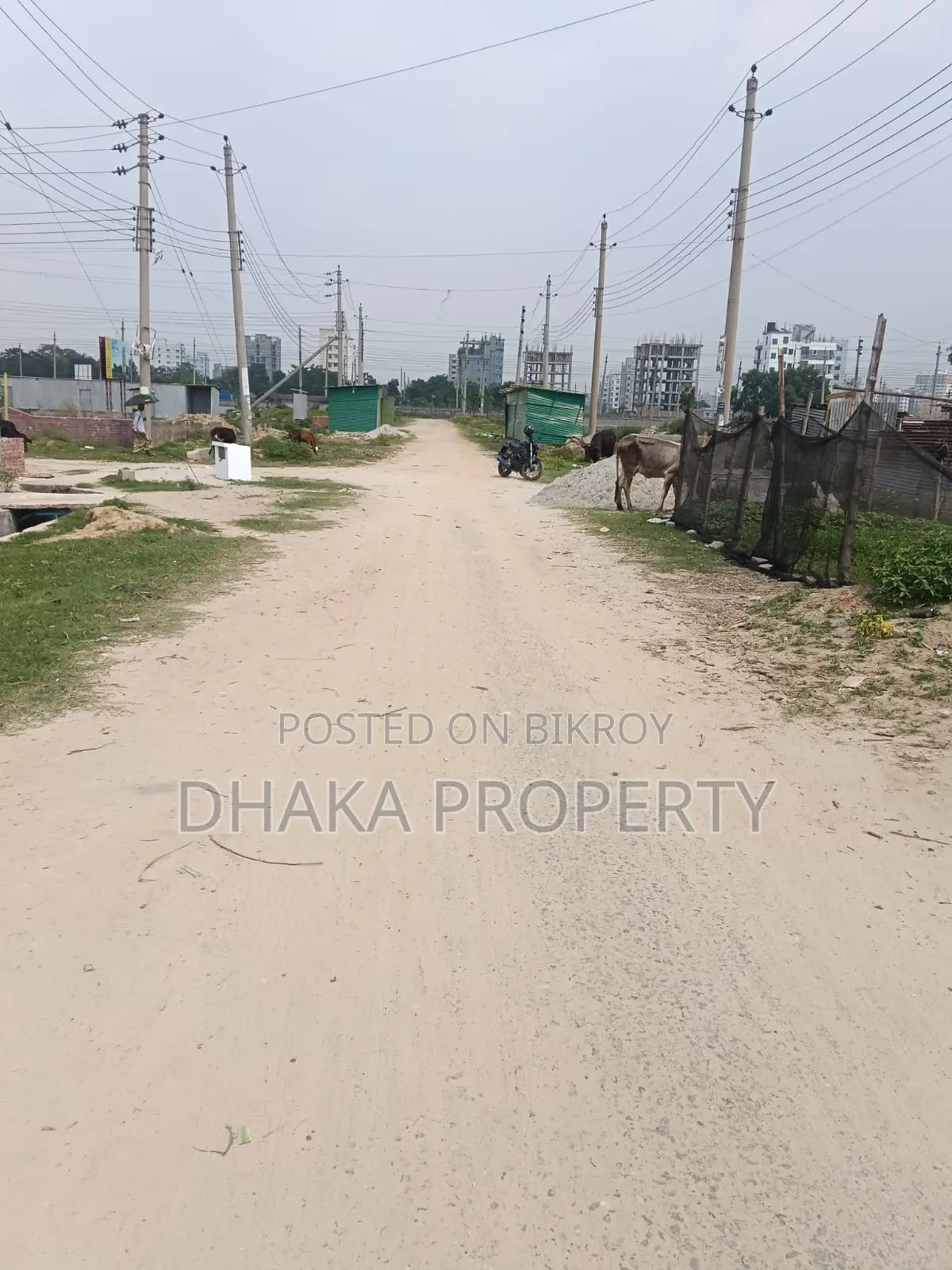 Metro station 3 Katha North at Sector-17/K in Uttara