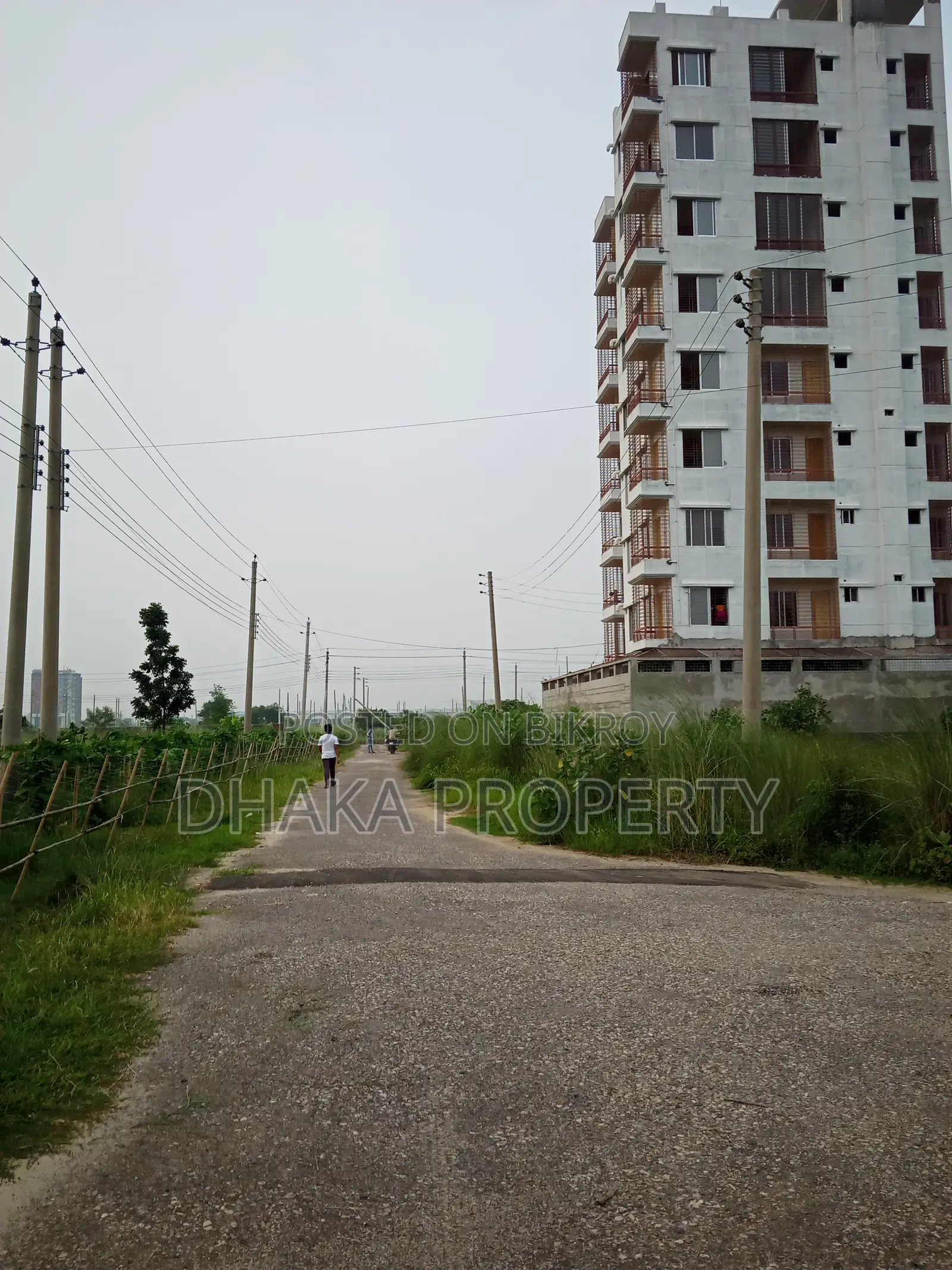 34ft Rd 5 Katha Park South at Sector-16/D in Uttara