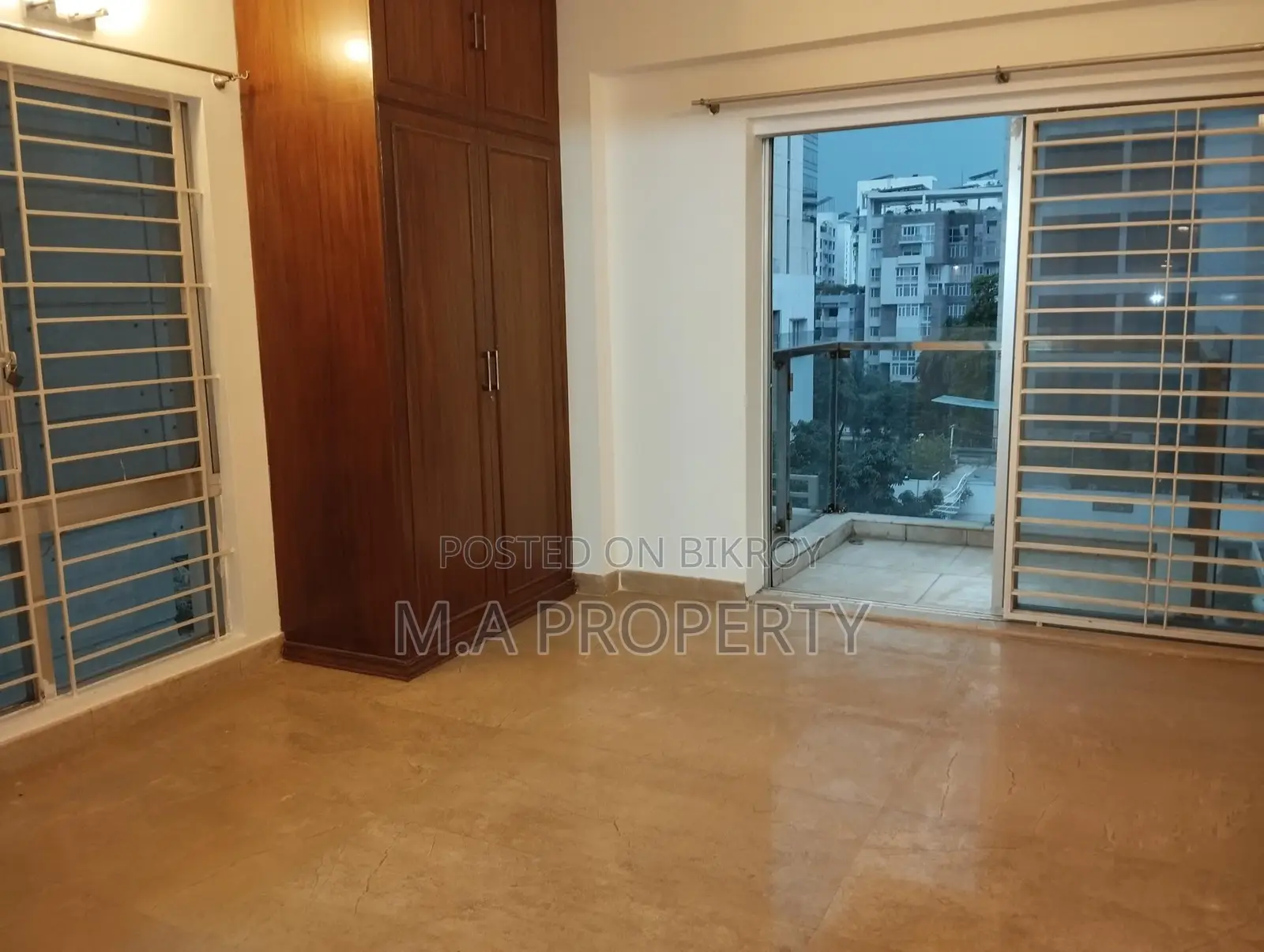 SAMI NEW 4 BED UNFURNISHED FLAT RENT IN GULSHAN 2 MEDDLE in Gulshan