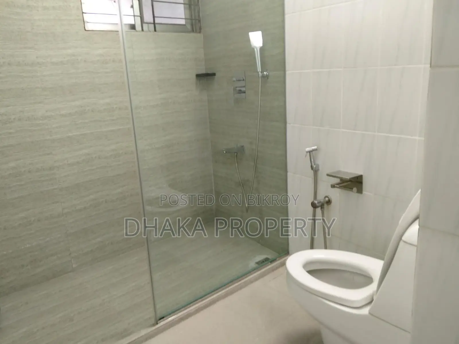 3Bed Wonderful Corner Plot Flat Rent at Baridhara Diplomatic Zone in Baridhara