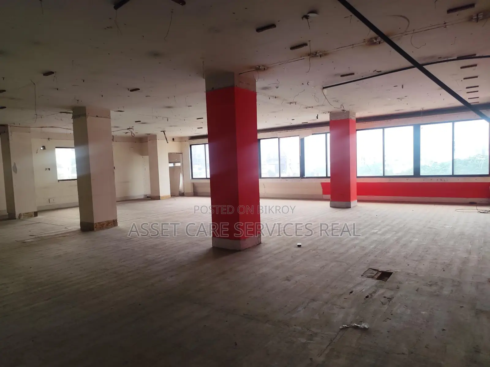 2200-Sqft 100% Commercial Open Office Space Rent In Banani in Banani