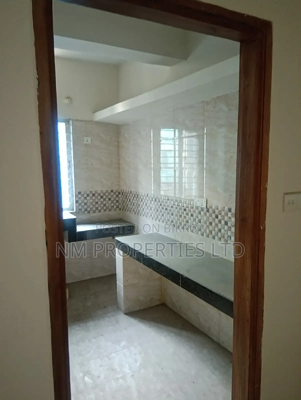 3-Bedroom Ready Flat for Sale, 750 Sq Ft in Mirpur