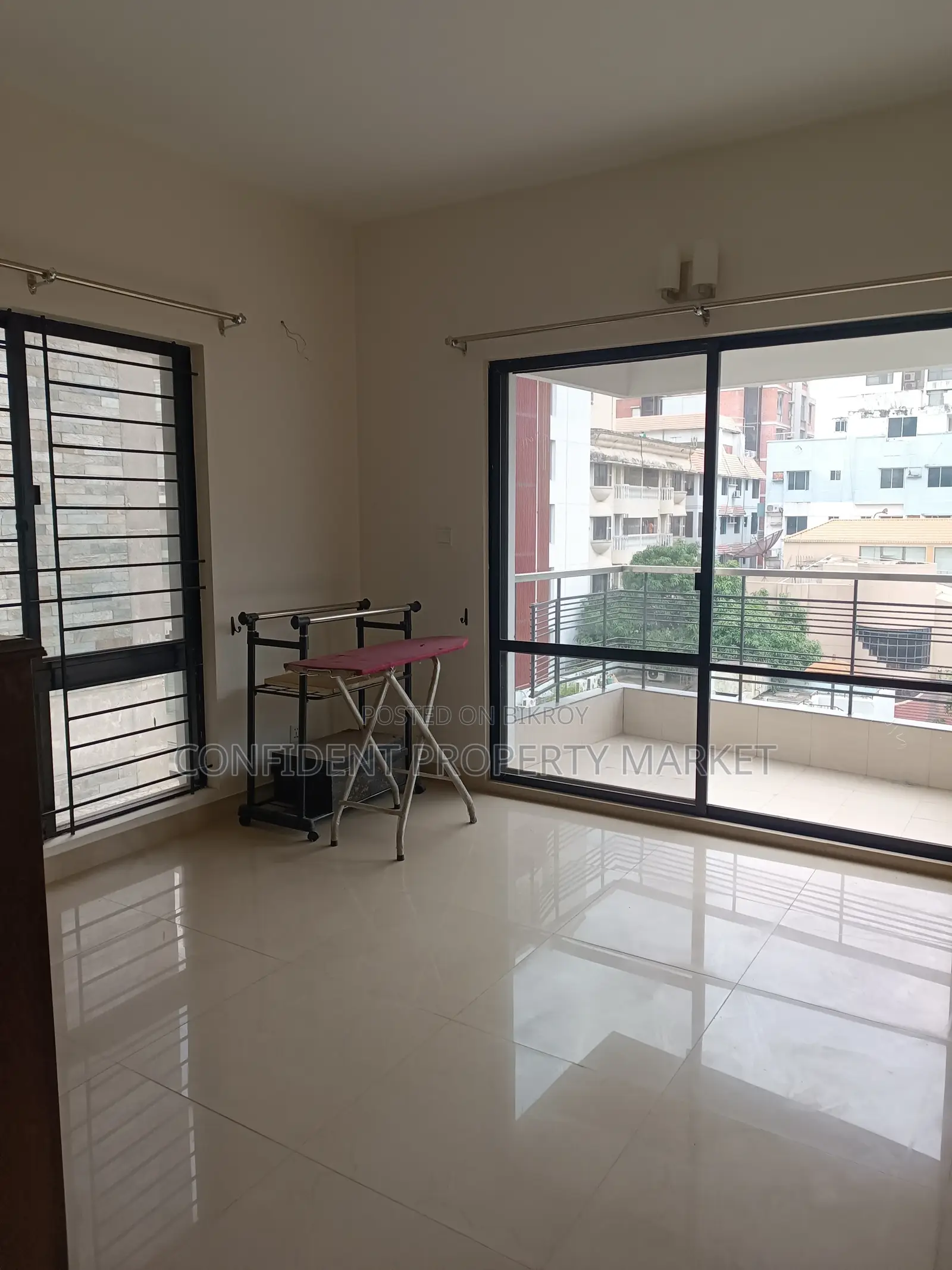 Exclusive Flat Rent In Baridhara in Baridhara