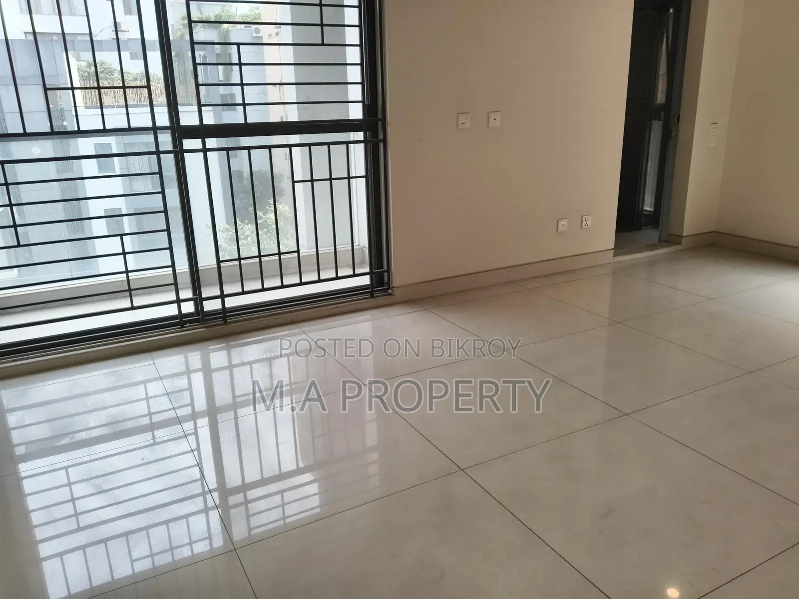 Baridhara 5200sqft 4-Bed Apartment Rent in Baridhara