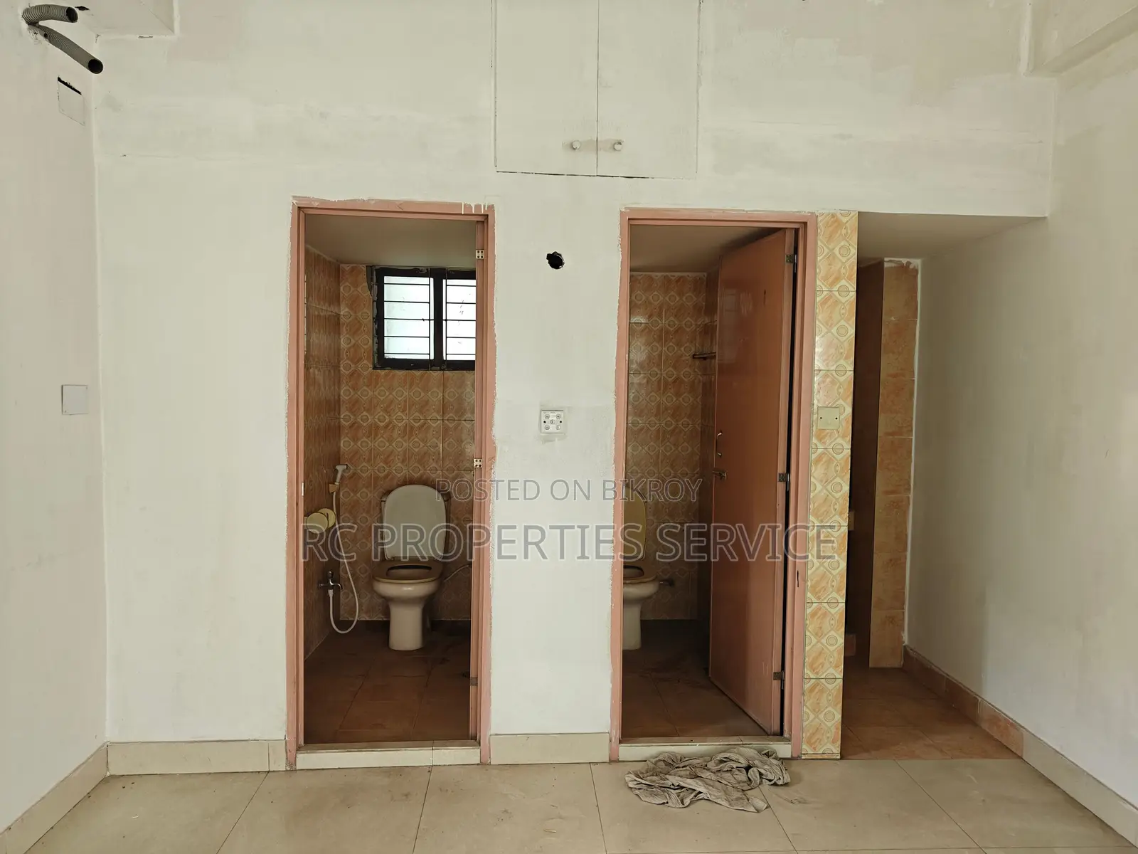 2050sft nice commercial space rent in Uttara in Uttara