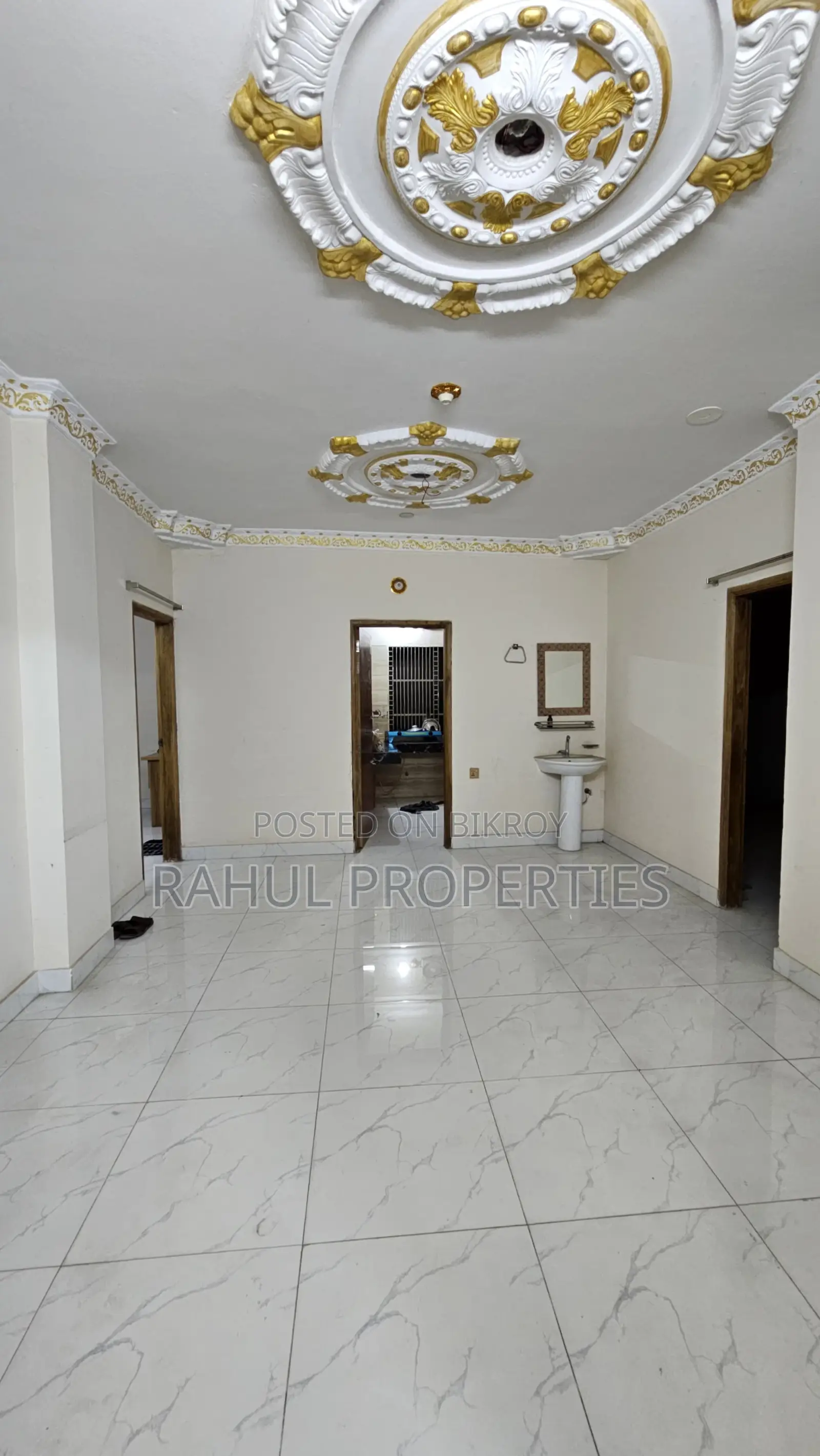 South Bonosree [ 2620 sq ft ] Ready Flat for Sale. in Banasree