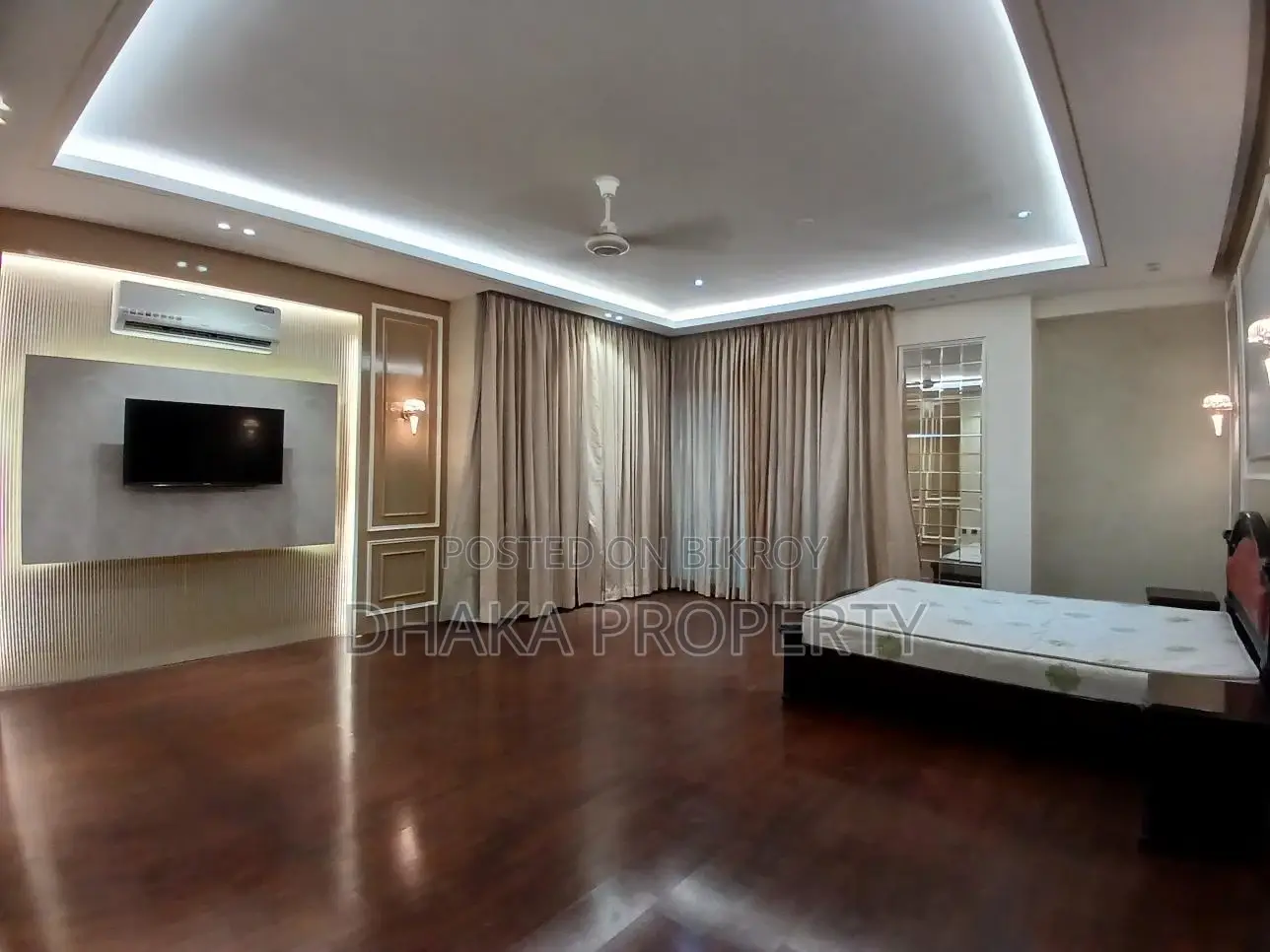 7500 SqFt 5 Bedroom Luxurious Apartment Rent at Baridhara Diplomatic Zone in Baridhara