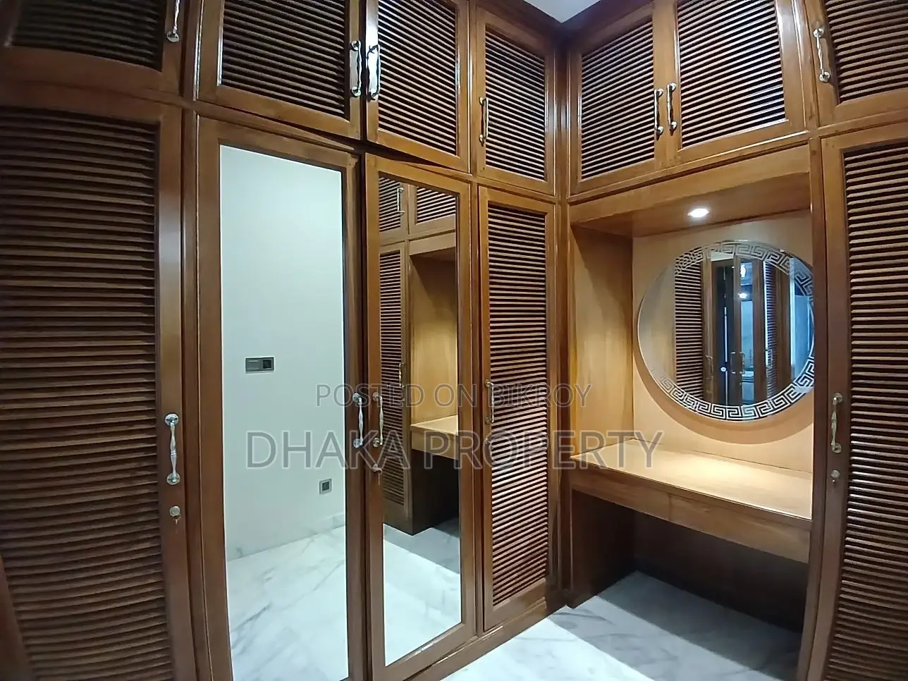7500 SqFt 5 Bedroom Luxurious Apartment Rent at Baridhara Diplomatic Zone in Baridhara