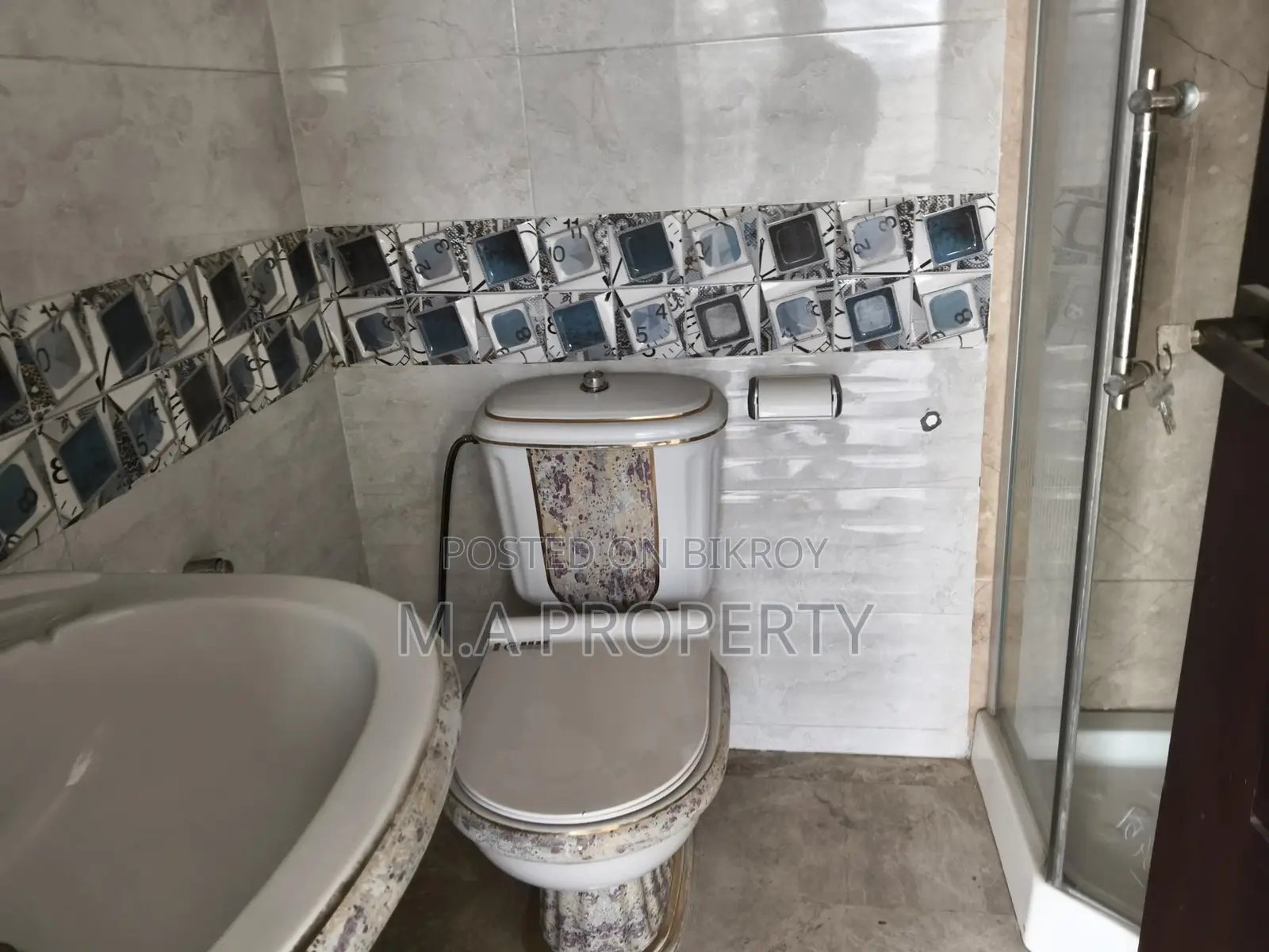 Rent Apartment 4-Bed 2-Carpark Gulshan North in Gulshan