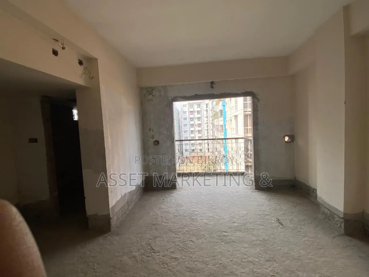 Almost Ready Modern Luxurious Flat for Sale –Bashundhara R/A, in Basundhara