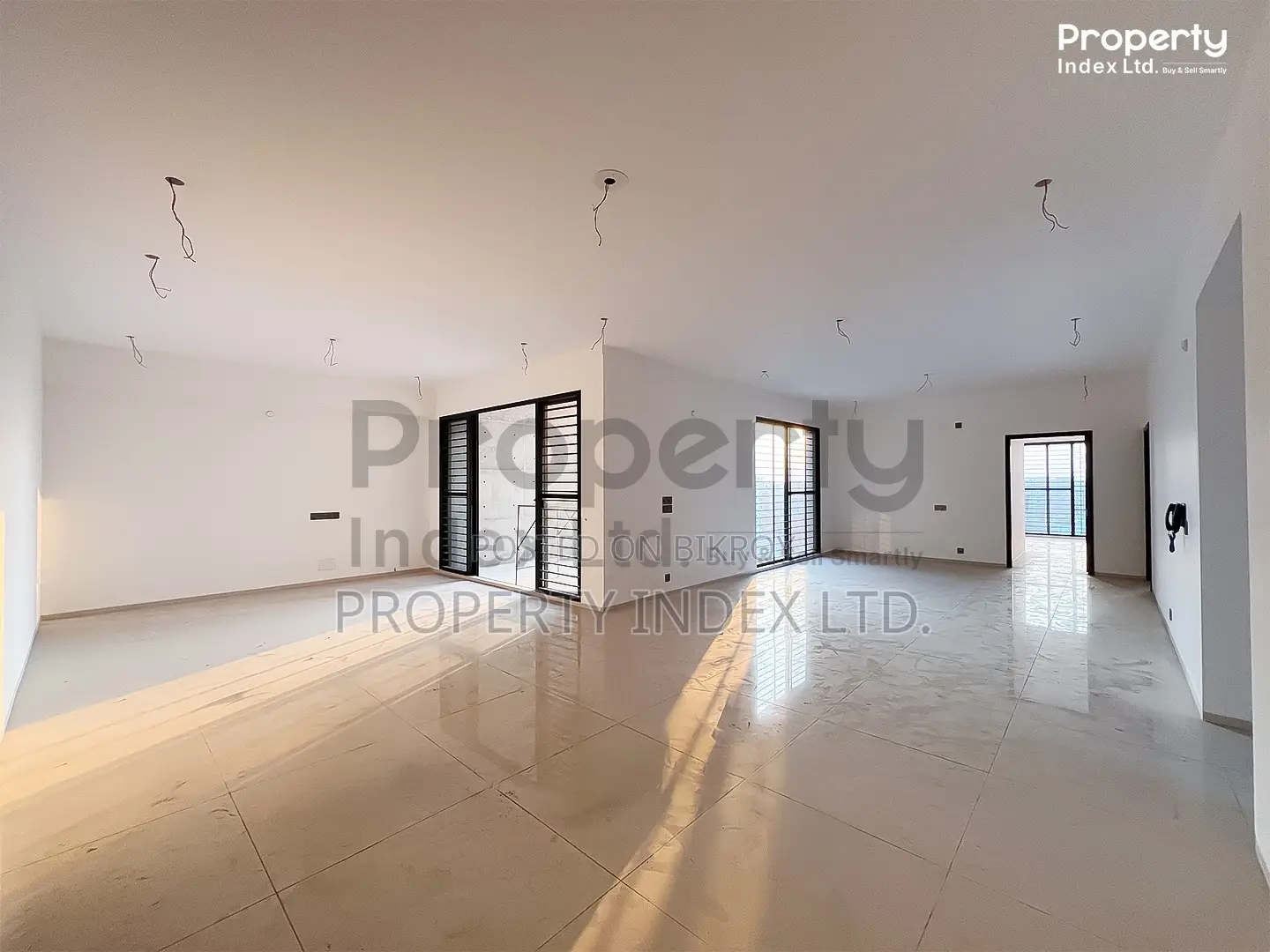 2442 sqft Apartment Sale at Bashundhara R/A, L Block in Basundhara