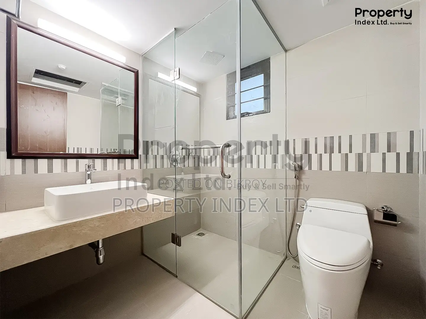 2442 sqft Apartment Sale at Bashundhara R/A, L Block in Basundhara