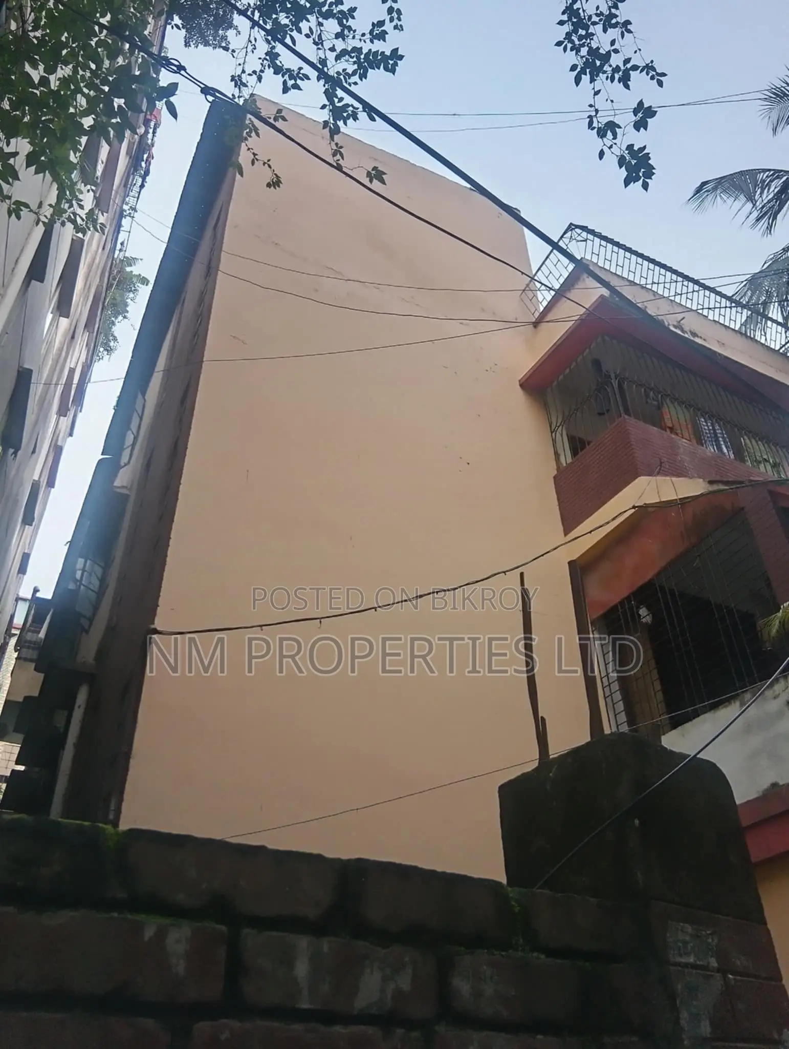 4-Story House for Sale at Barak Molla Mor, Monipur. Near Monipur School in Mirpur