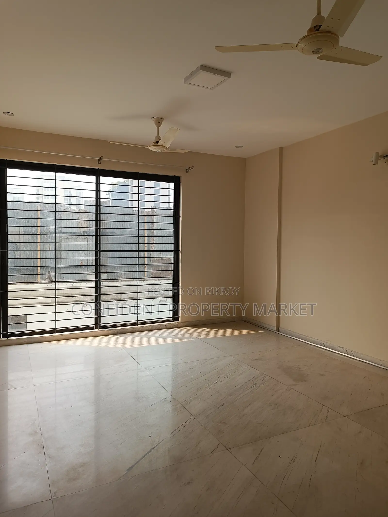 Semi Furnished Apartment For Rent In Baridhara in Baridhara