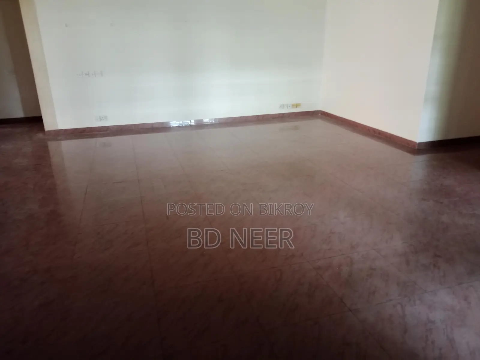 Duplex semi furnish apt rent in Gulshan in Gulshan