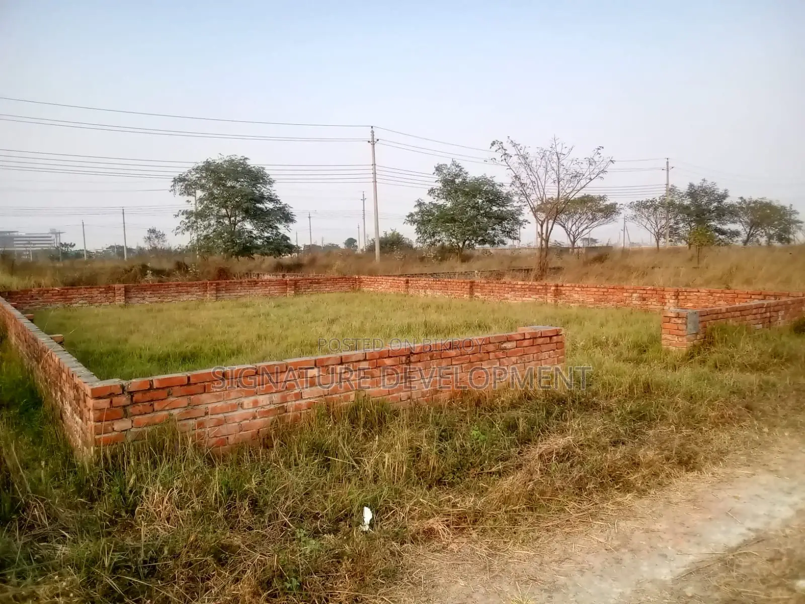 5 Katha Plot for Sale in Block-N, Near Sports Complex, Bashundhara R/A in Basundhara