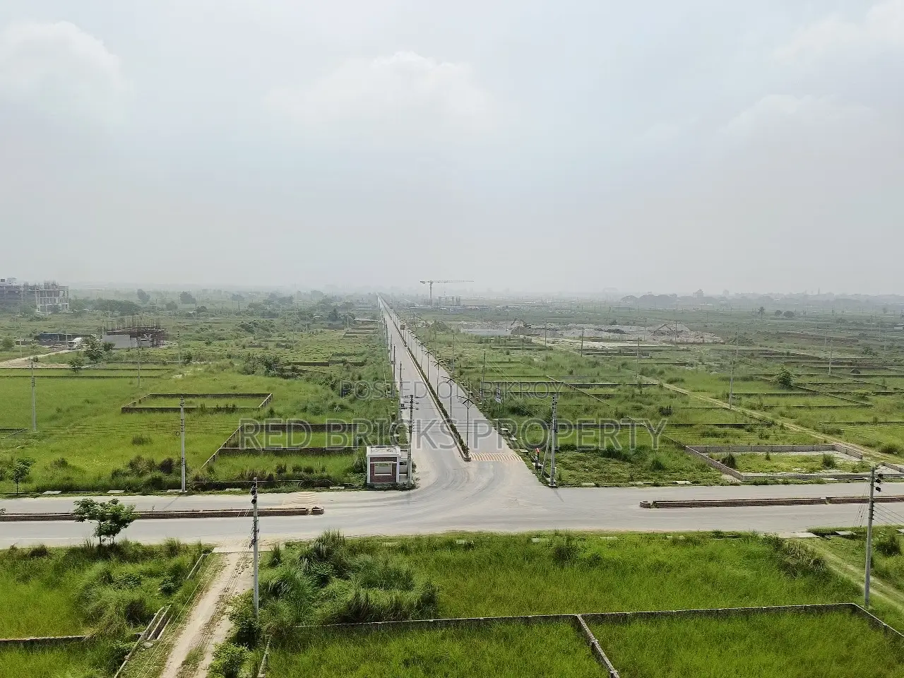 Block-N 3 Katha Plot Sale 40"ft X 25"ft Road Corner in Basundhara