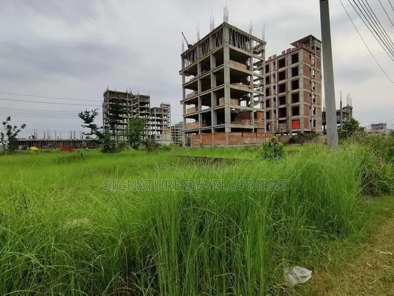 5-Katha//M-Block//Plot Sale//In Bashundhara R/A in Basundhara