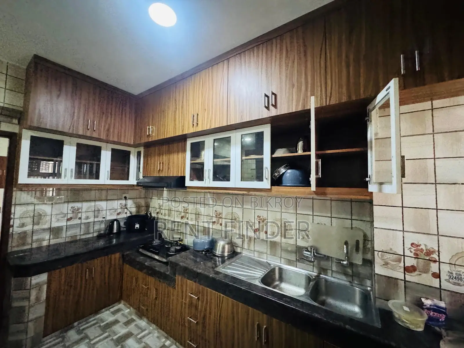 New Building Luxury Apartment in Gulshan