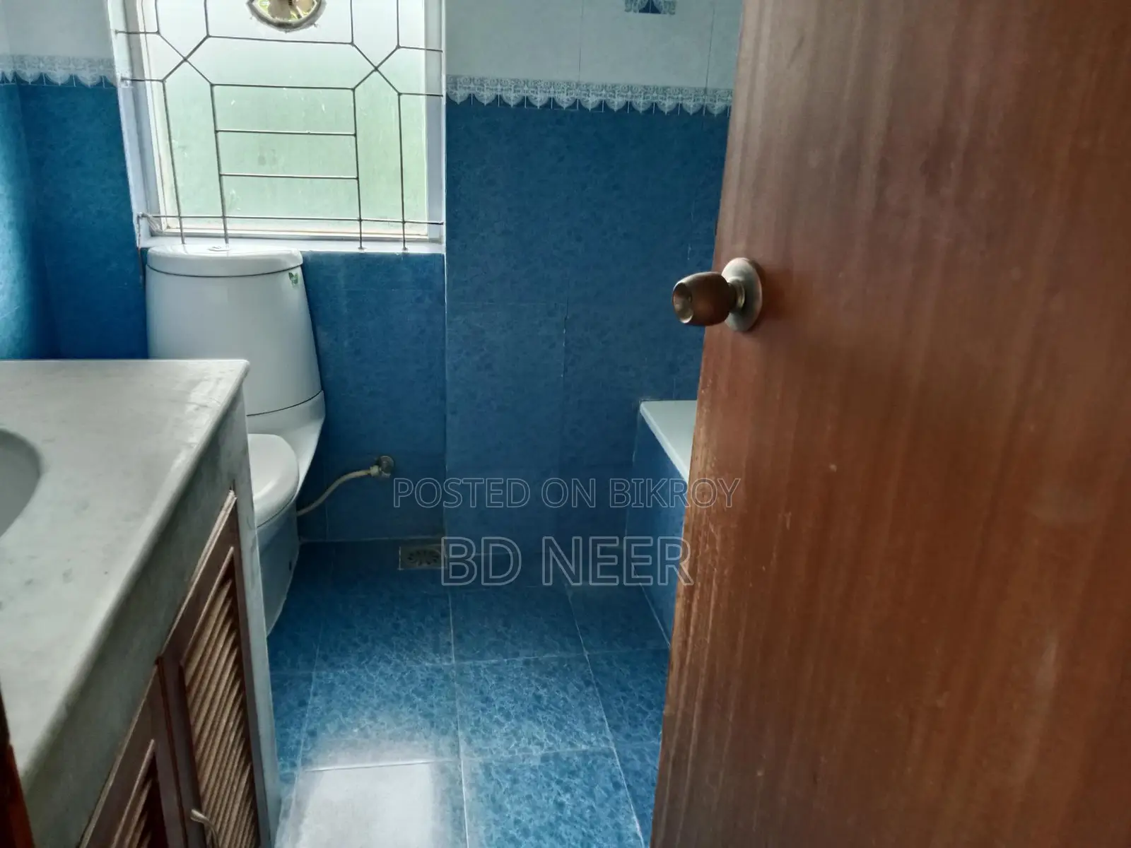 Pretty looking 4 Bed room apt rent in Gulshan in Gulshan