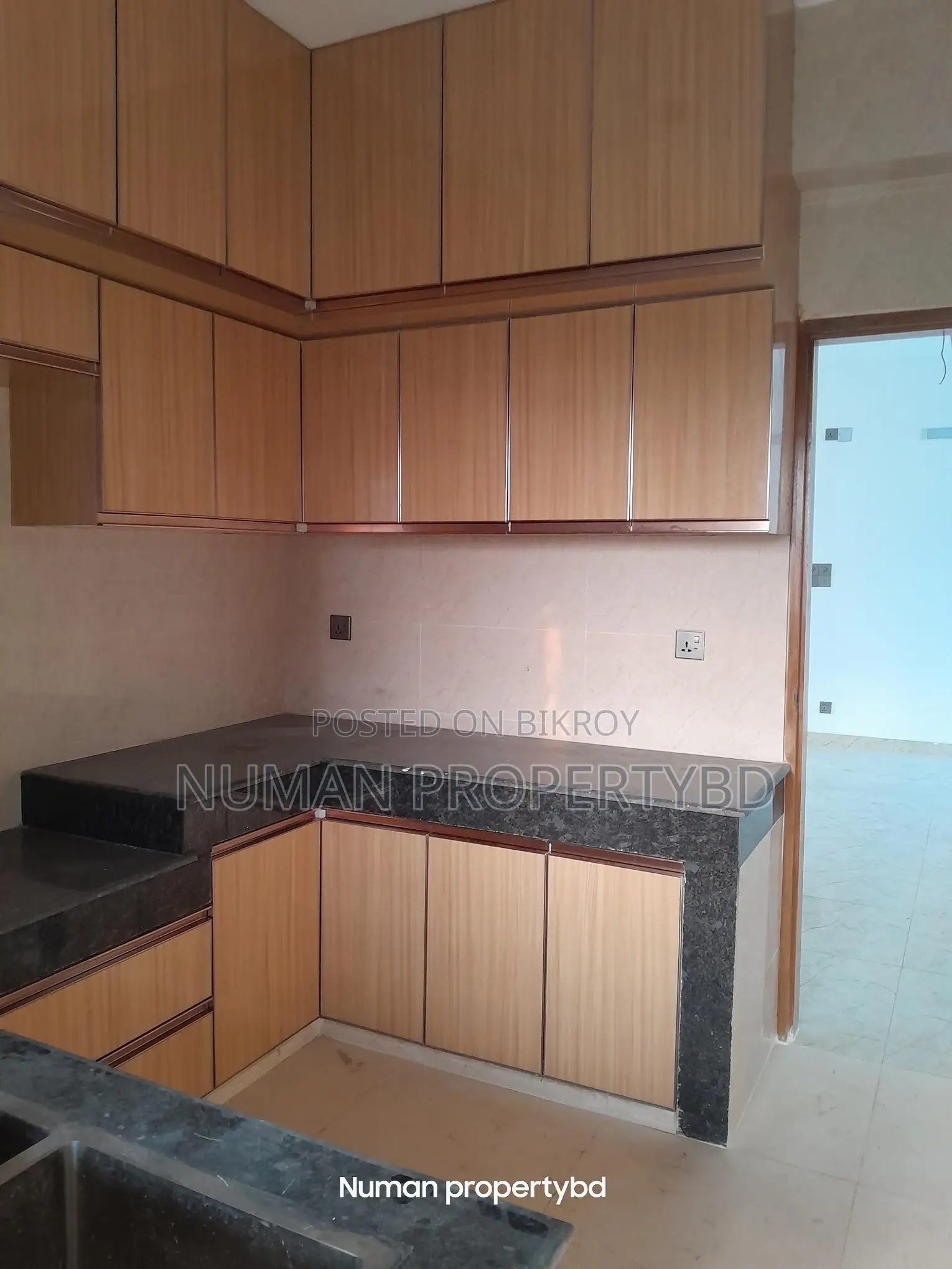 2200 sq ft 4-bedroom New Luxury Semi Furnished Flat Rent in Basundhara