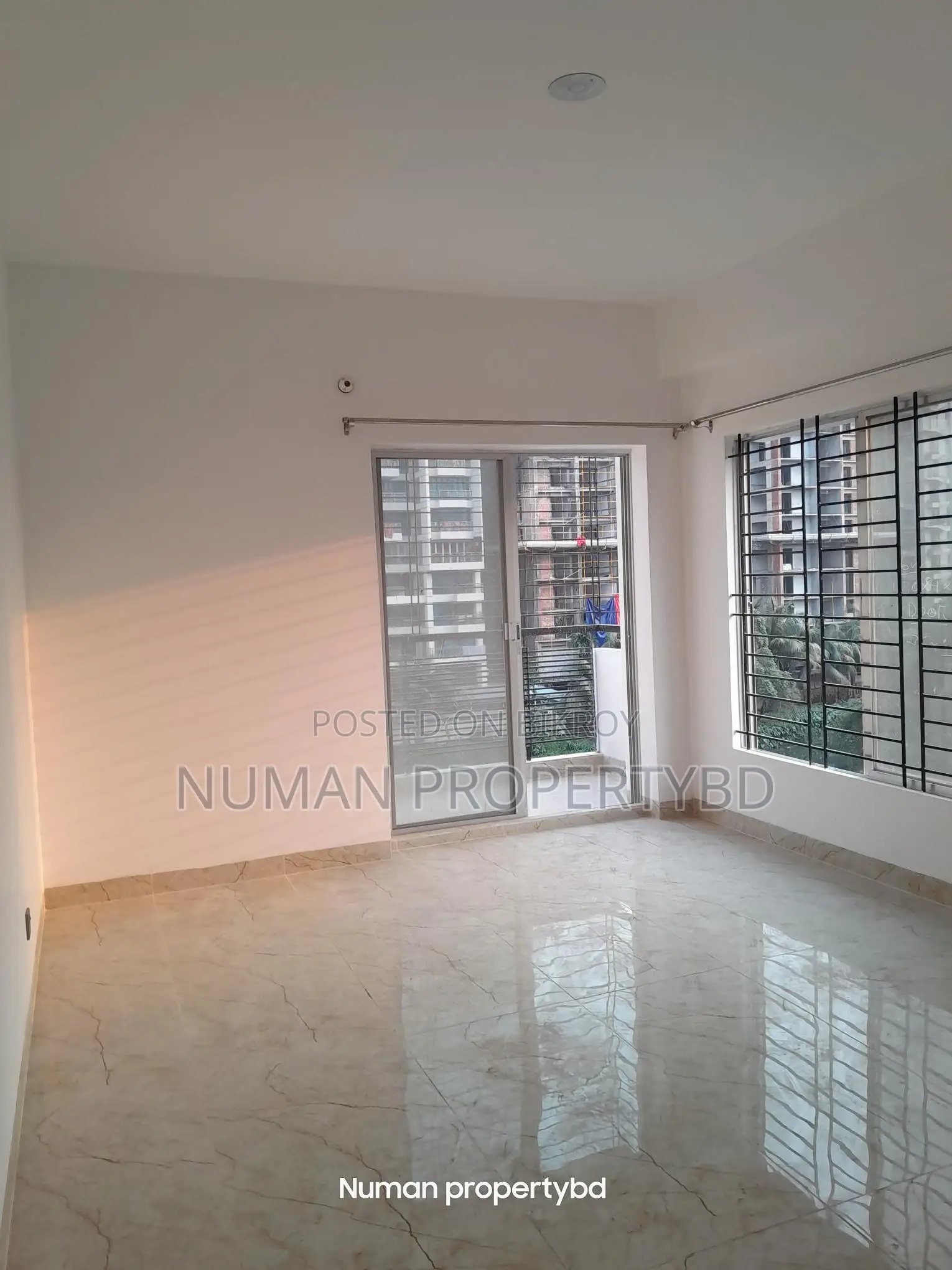 2200 sq ft 4-bedroom New Luxury Semi Furnished Flat Rent in Basundhara
