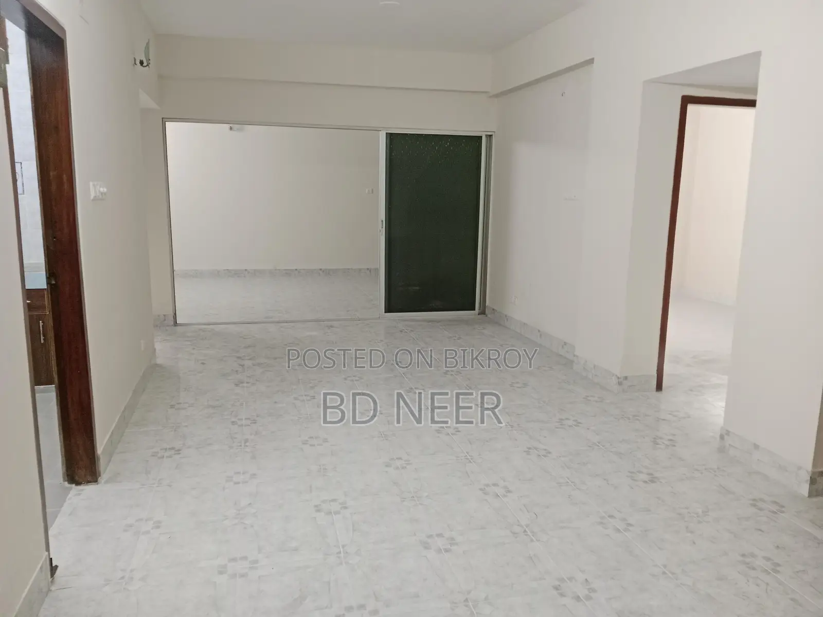 unfurnish apt rent in banani in Banani