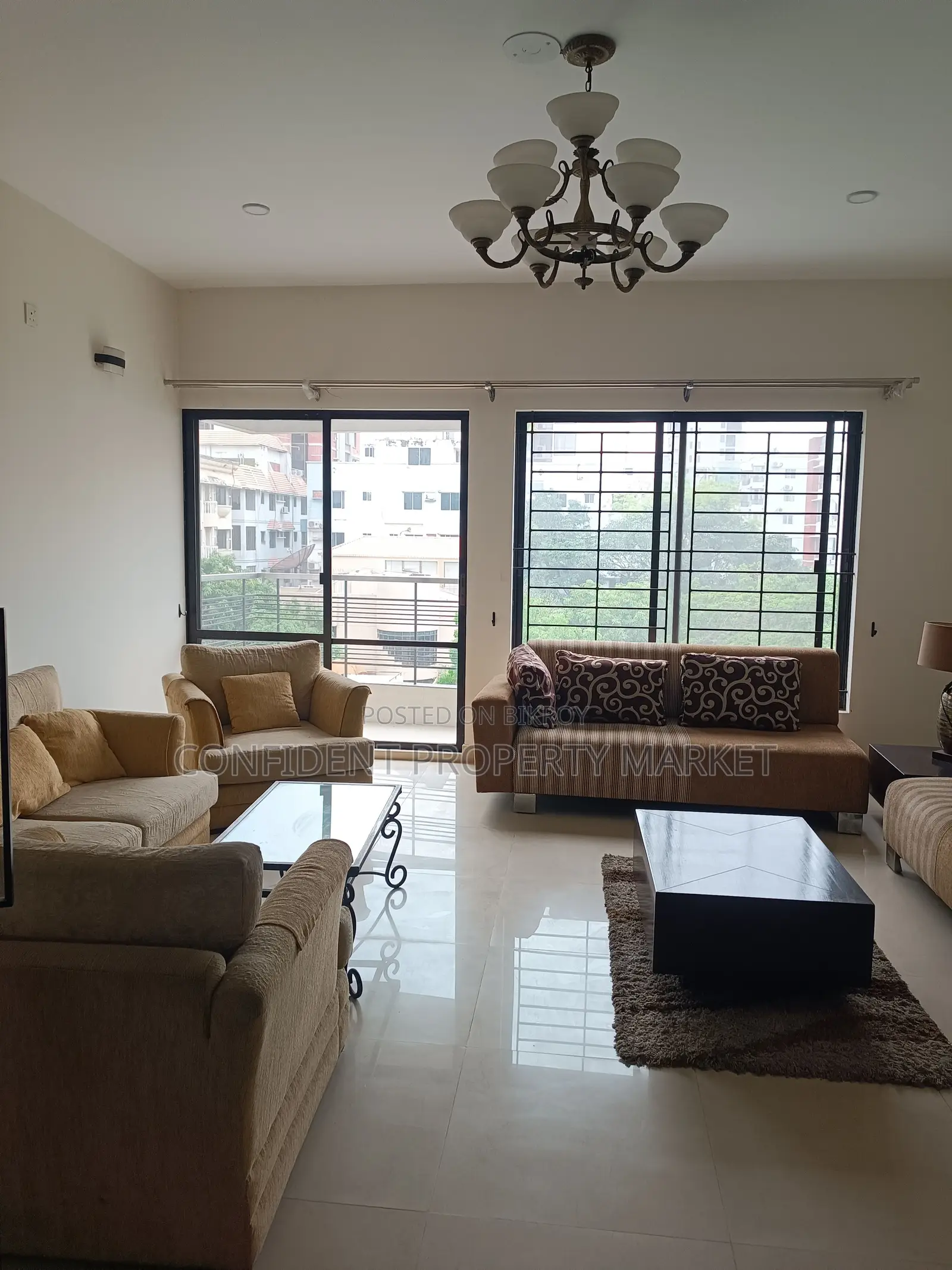 Exclusive Furnished Flat For Rent In Baridhara in Baridhara