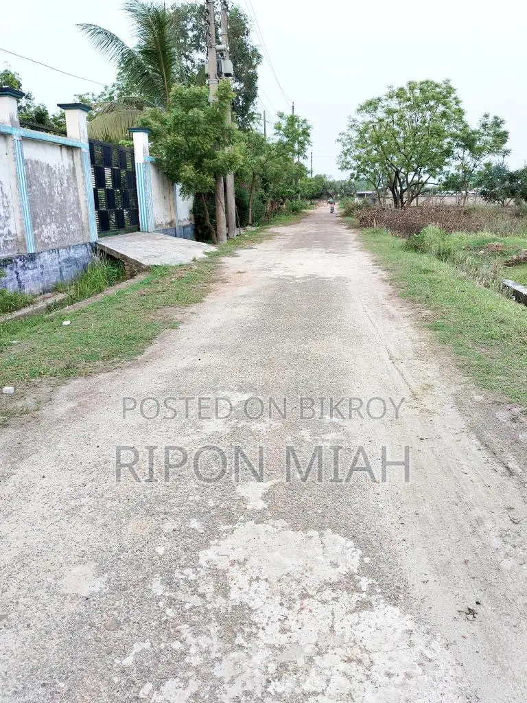 Close to 300 Ft Expressway 5 Katha East Facing Plot For Sale @ Sector 11 in Purbachal