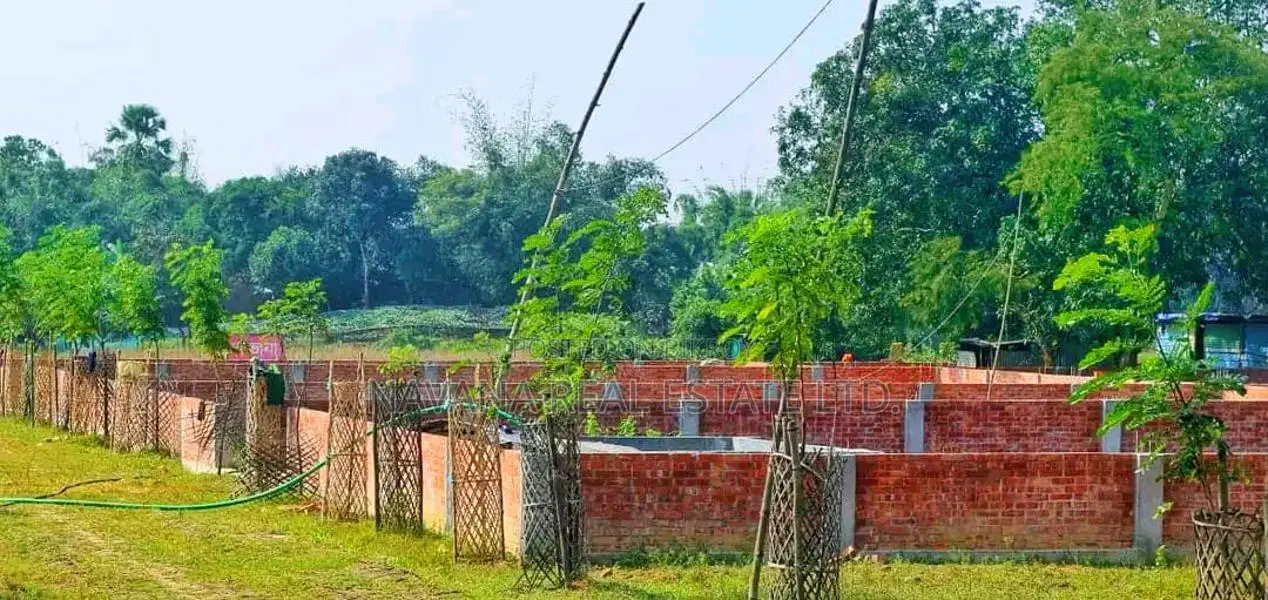 We provide 100% guarantee for the housing project "Navana" in Purbachal