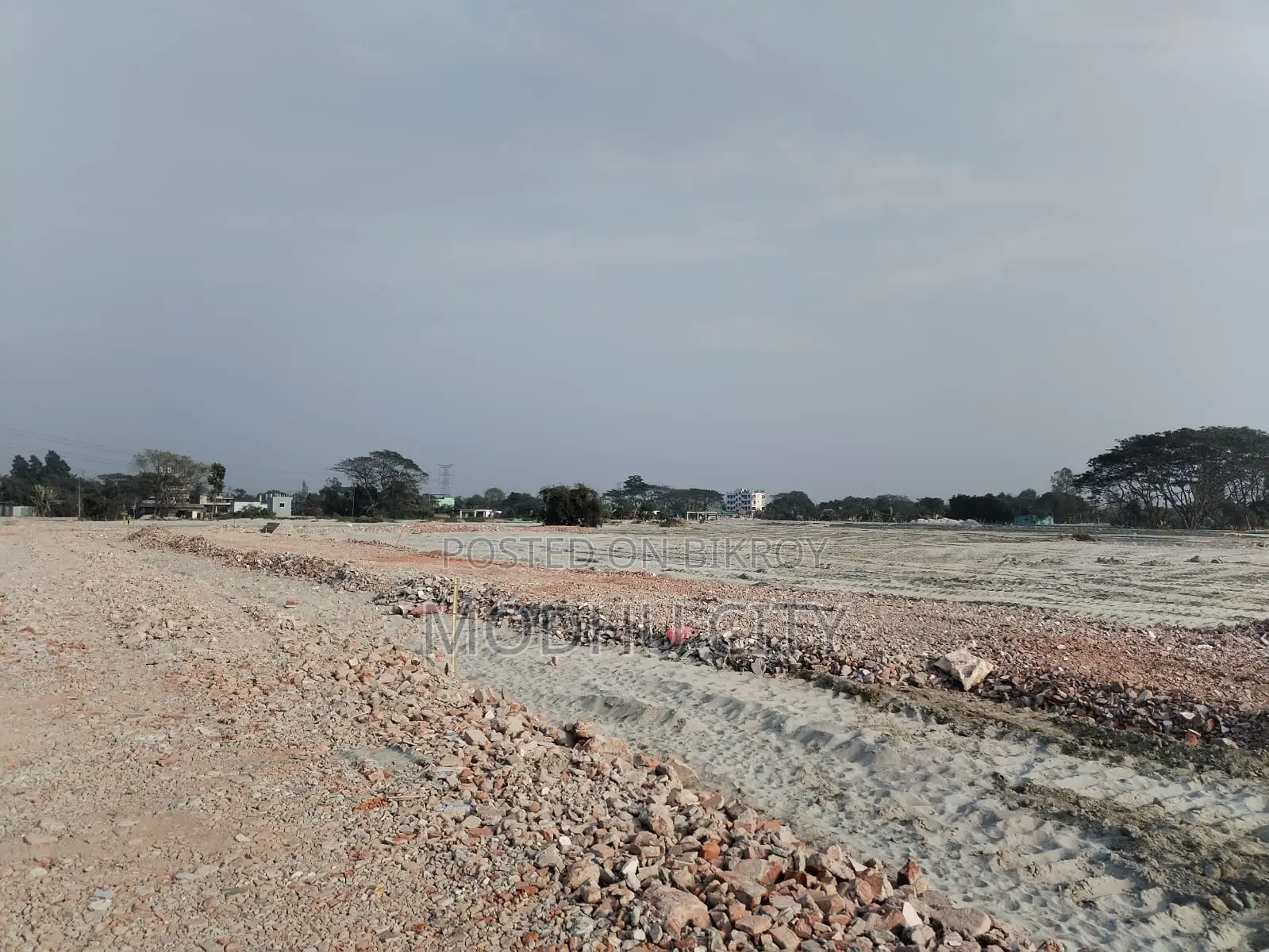 Home, Business, or Investment – Everything is Possible on One Plot in Mohammadpur