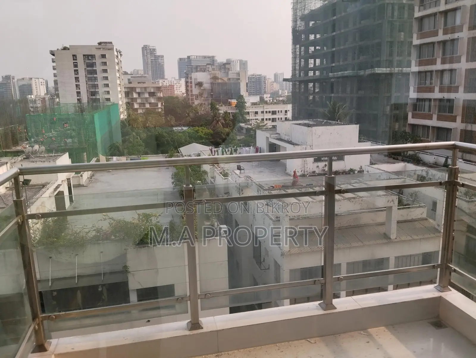 Well-Decorated 4-Bedroom Semi-Furnished Flat for Rent in Gulshan North in Gulshan