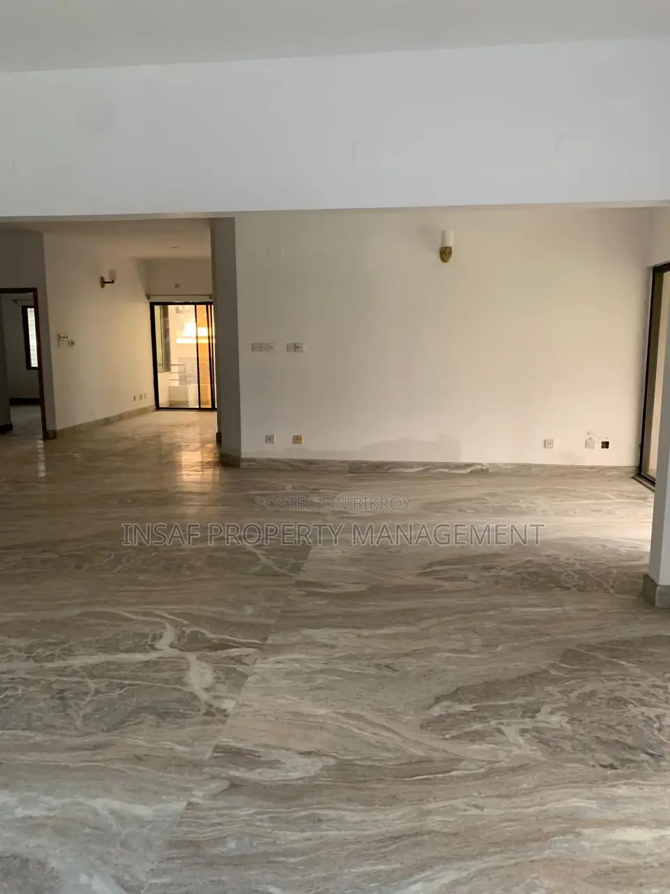 4000Sqft Apartment Sale 4Bed 4Bath Gulshan2 North Nice View in Gulshan