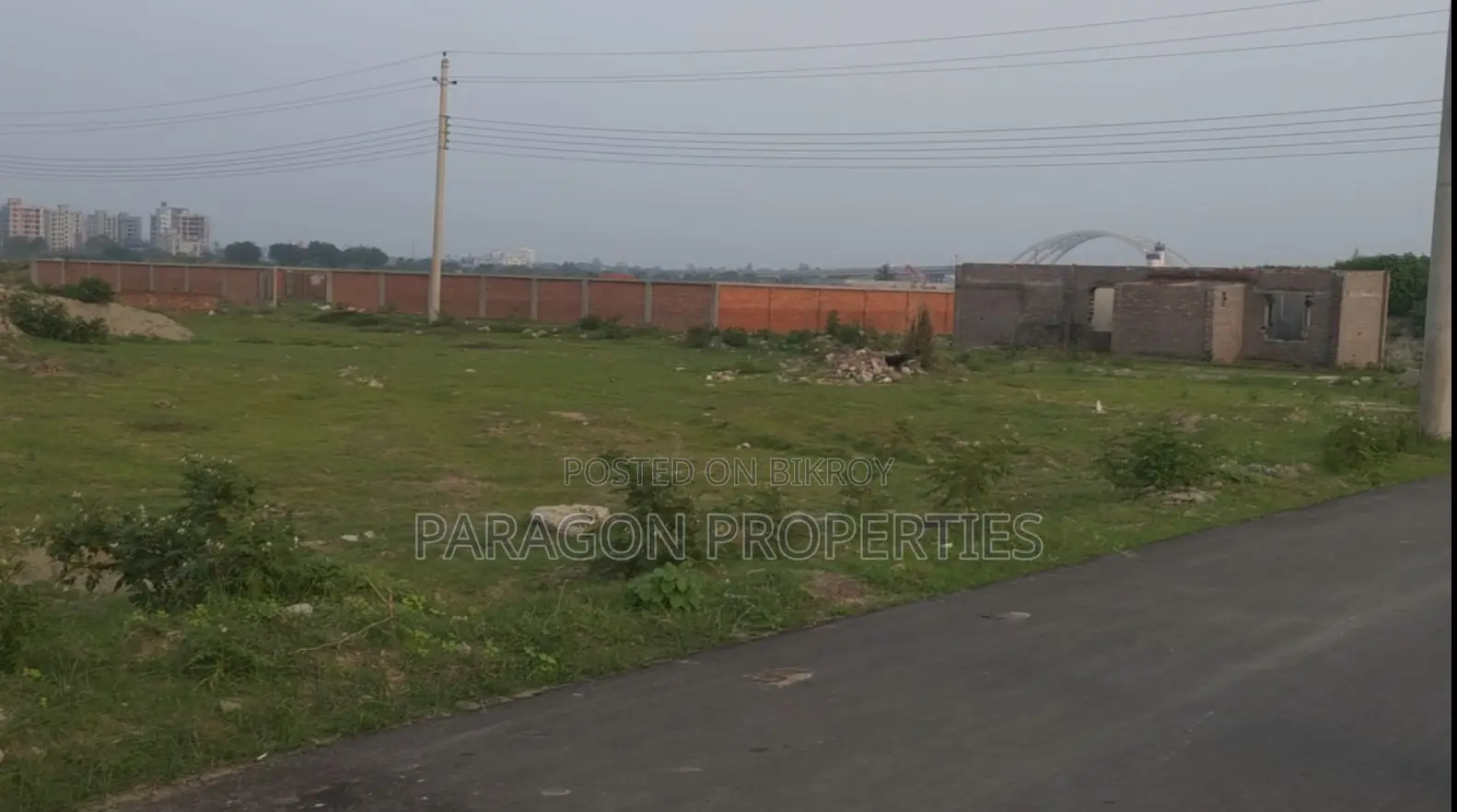 3-side Corner 8 Katha, Plot For Sale In P Block Bashundhara R/a in Basundhara