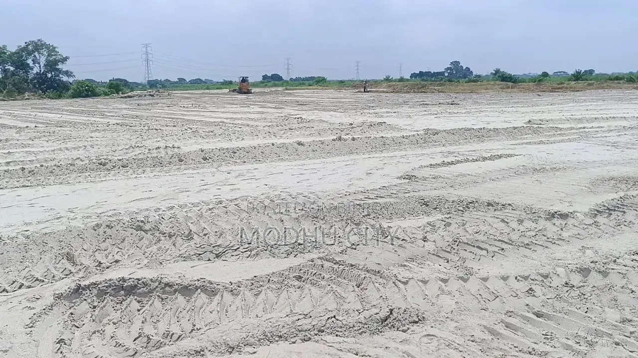 Home, Business, or Investment – Everything is possible on one plot in Mohammadpur